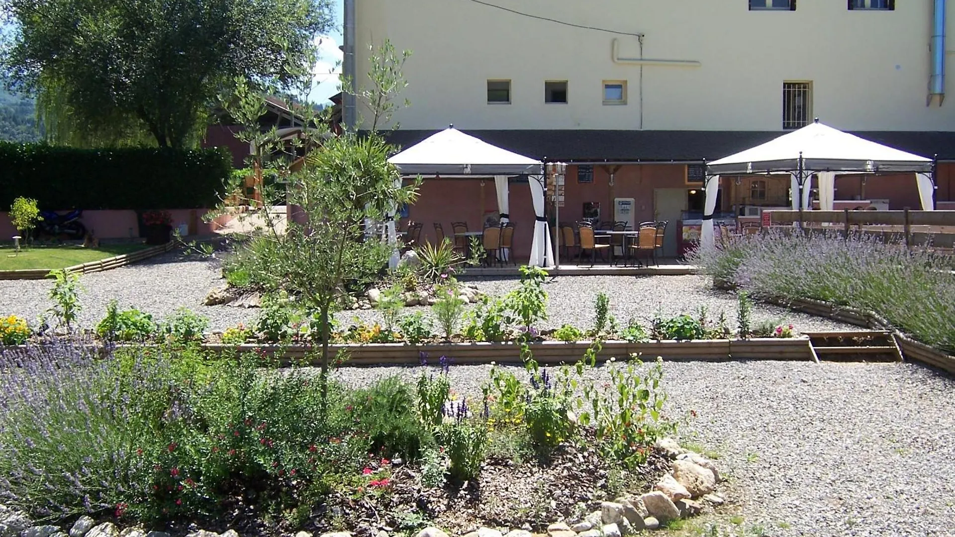 Hotel La Tour du Loup à La Bastide-de-Sérou